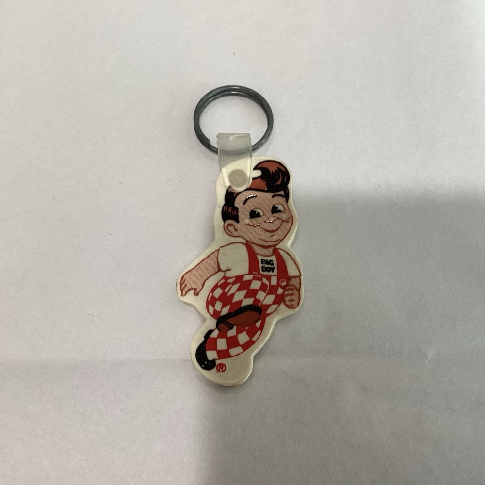Vintage BIG BOY Collectible keychain 1960. Featuring the iconic mascot.